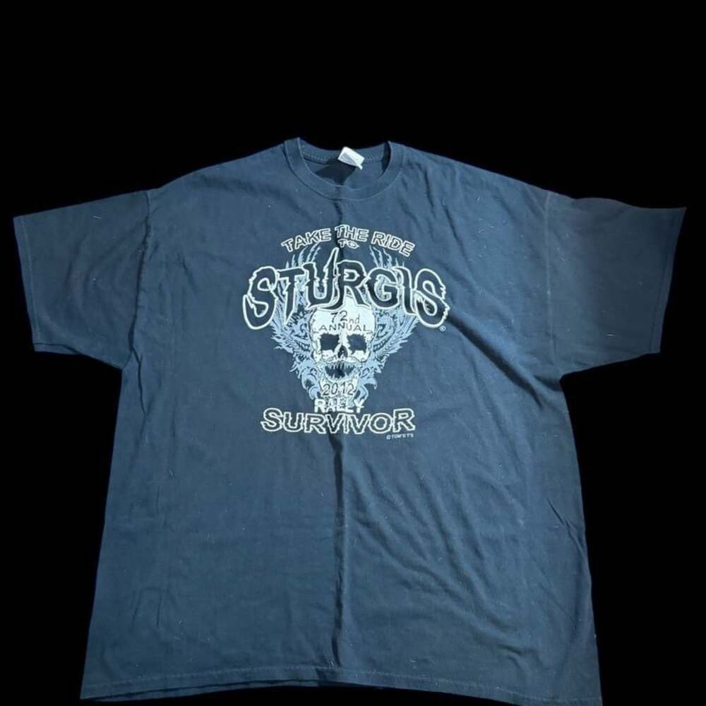 Sturgis Motorcycle Rally 2012 Survivor T-Shirt 2XL Gildan Heavy Cotton Black